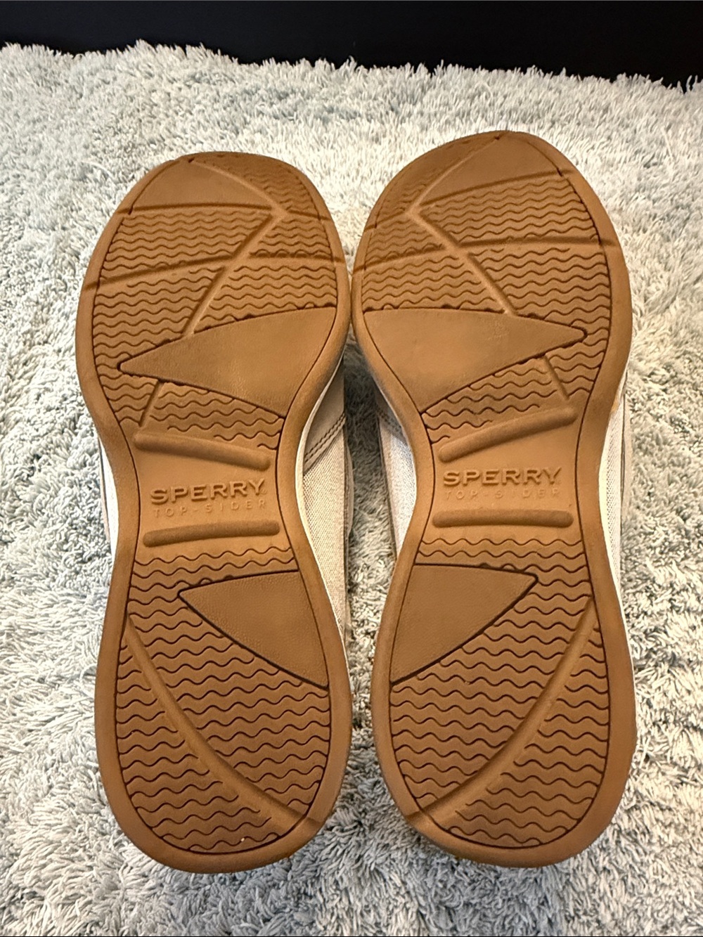 Sperry Women’s Gray Leather Boat Shoes - Picture 9 of 9